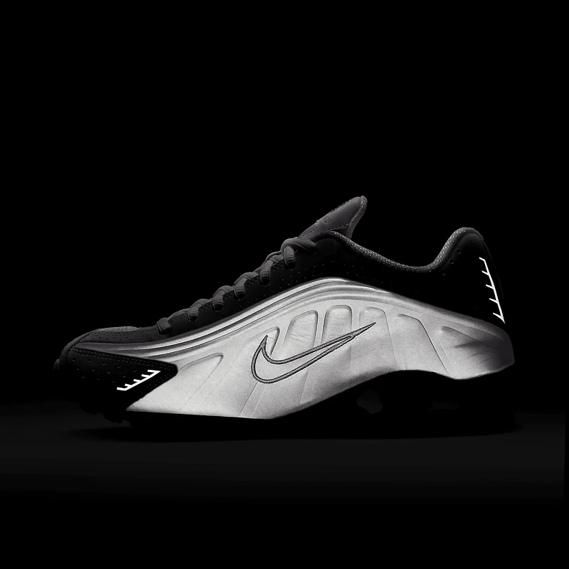 Nike Shox R4