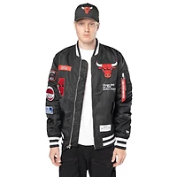 New Era Bulls Alpha Jacket - Men's