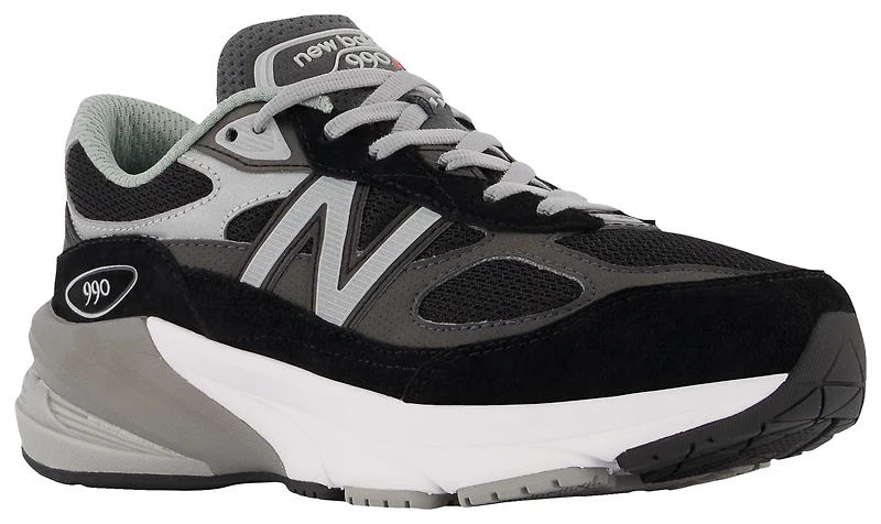 New Balance 990 V6