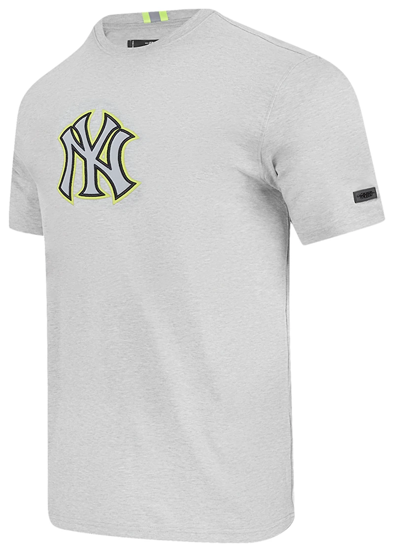 Pro Standard New York Yankees MLB S/S T-Shirt  - Men's