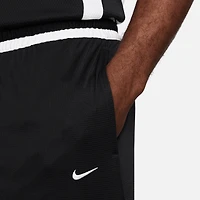 Nike Dri-FIT DNA 6" Shorts
