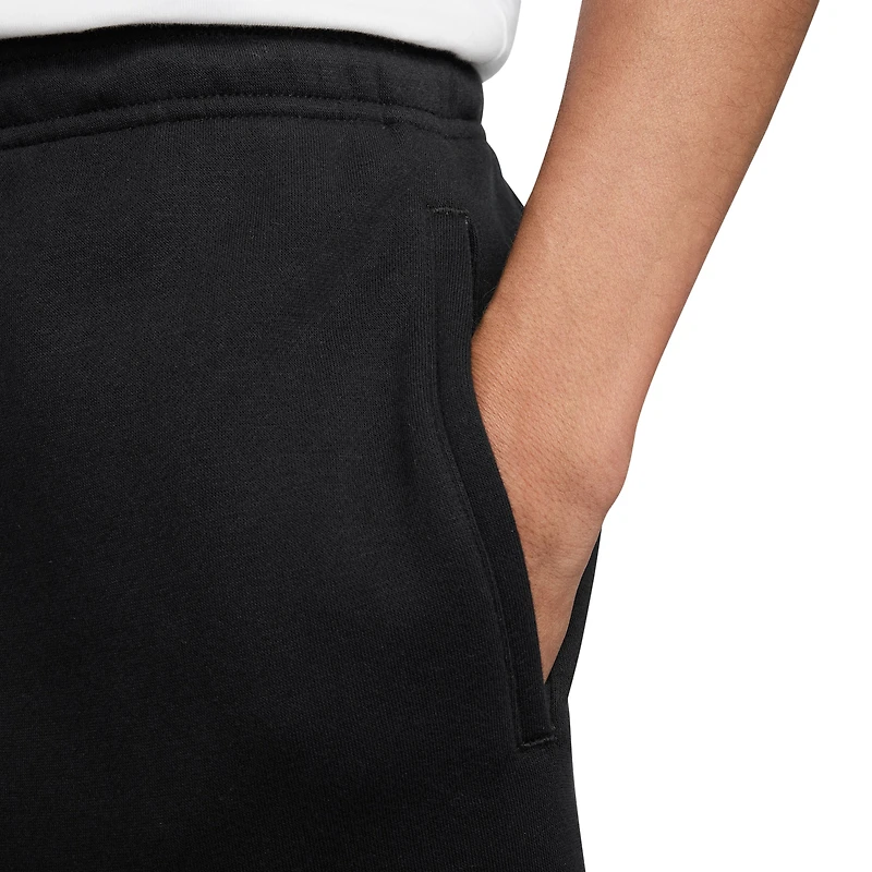 Nike Club Graphic Shorts