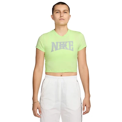Nike T-shirt raccourci ajusté à imprimé - Pour femmes