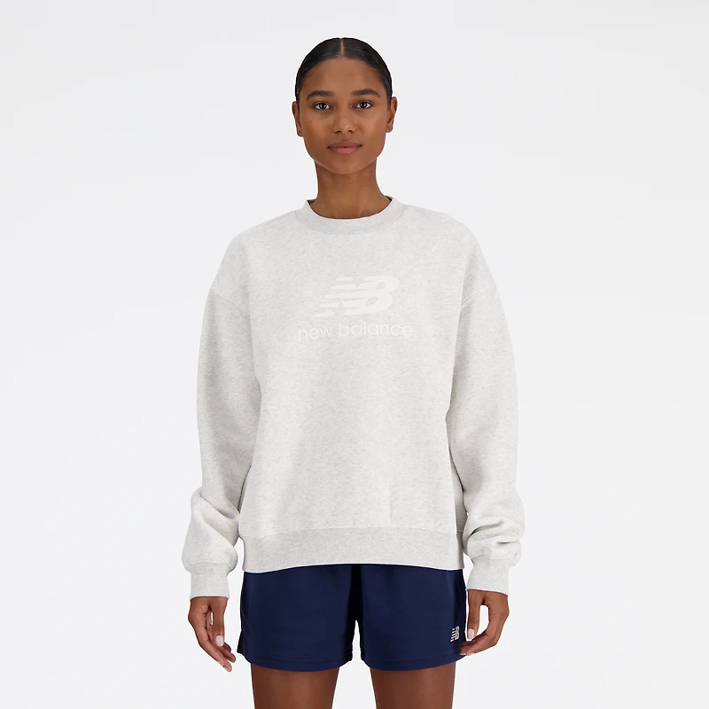 New Balance Essential Fleece Crew  - Women's
