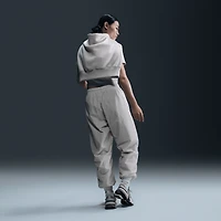Nike Pantalon d'entraînement tissé à taille moyenne Essential - Pour femmes