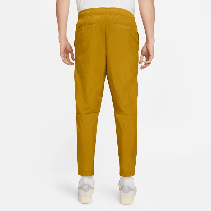 Nike Club Lightweight Woven Pants - Men's