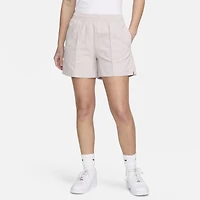 Nike Essential 5" Woven Shorts - Women's