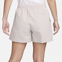 Nike Essential 5" Woven Shorts - Women's