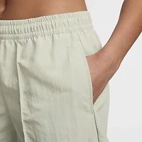 Nike Essential 5" Woven Shorts - Women's