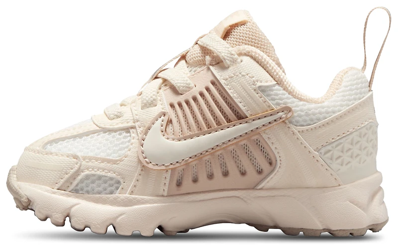 Nike Boys Vomero 5