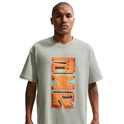 Nike Loose Air Max Day Plus T-Shirt - Men's