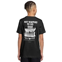 Nike Boys Nike Club Fam T-Shirt - Boys' Grade School Black/Red Size L