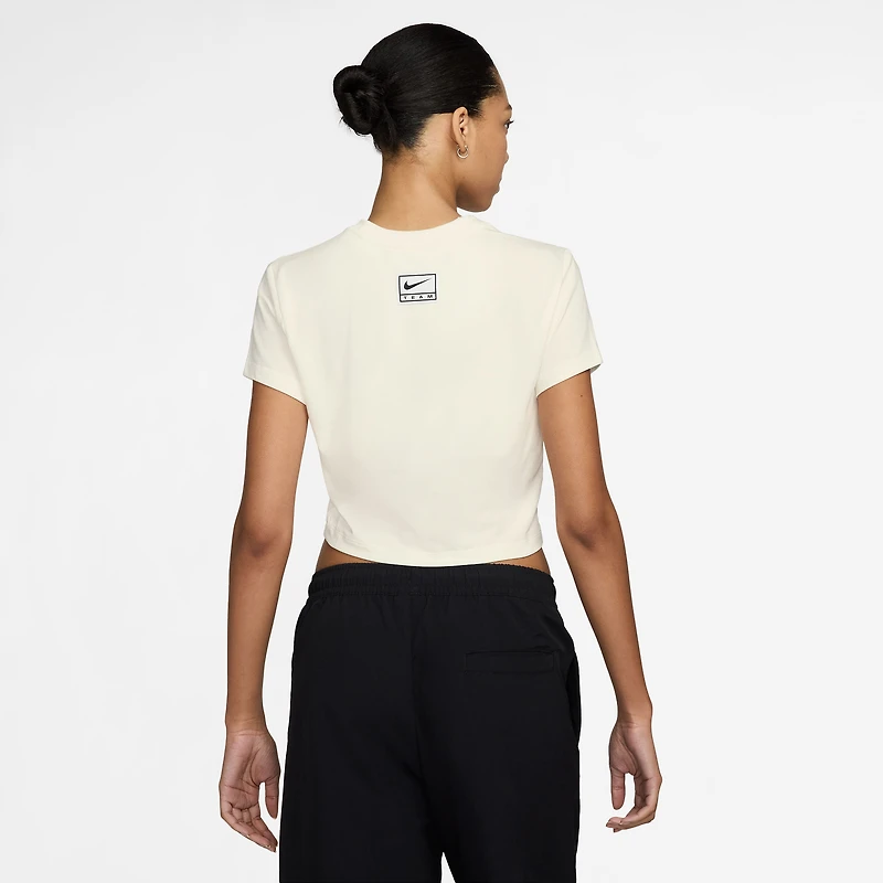 Nike Slim Graphic Crop T-Shirt - Women's
