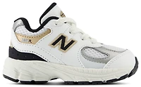New Balance Boys 2002