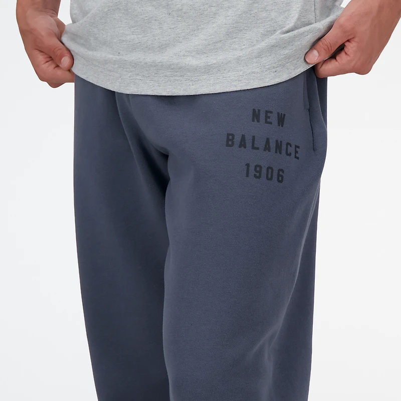 New Balance Iconic Collegiate Fleece Joggers - Men's