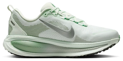 Nike Vomero 18 - Women's