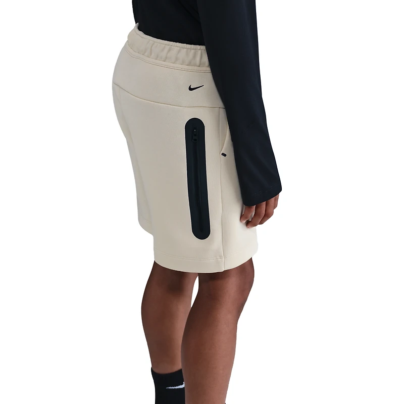 Nike Boys Nike NSW Tech Fleece Short - Boys' Grade School Lt Khaki/Black Size M