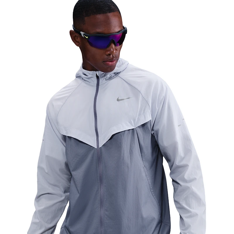 Nike UV RPL STRIDE JACKET - Men's
