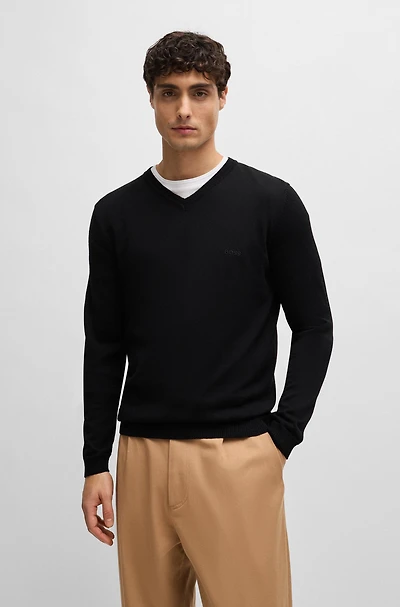 Regular-fit V-neck sweater extra-fine merino wool