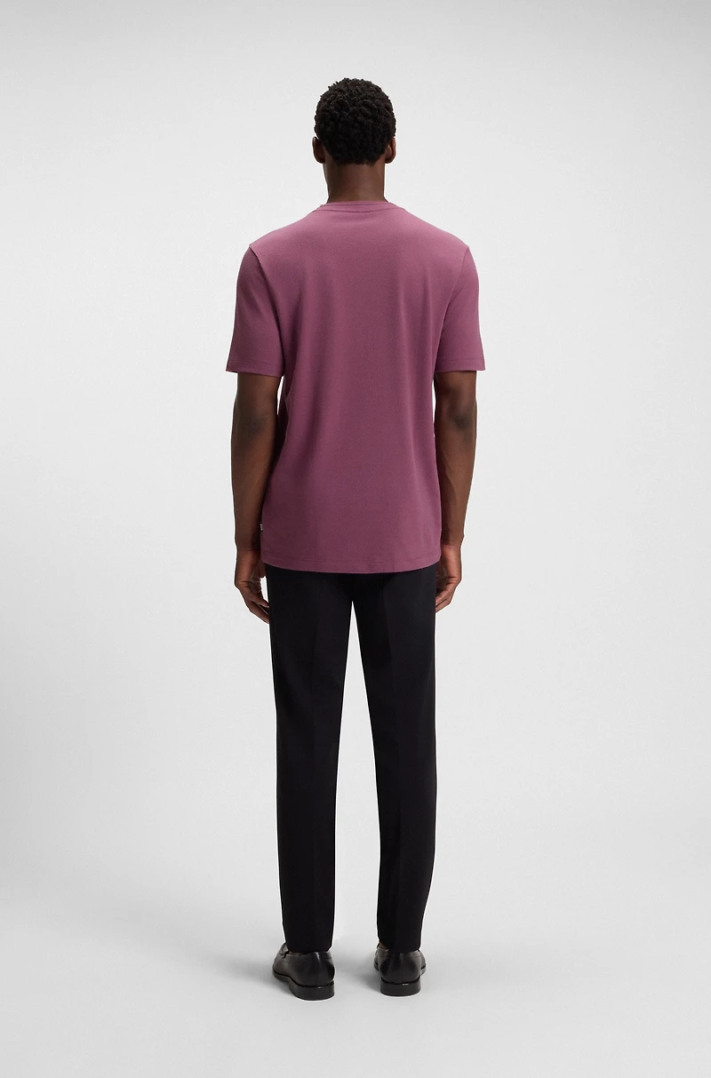 Bubble-jacquard structure T-shirt a cotton blend