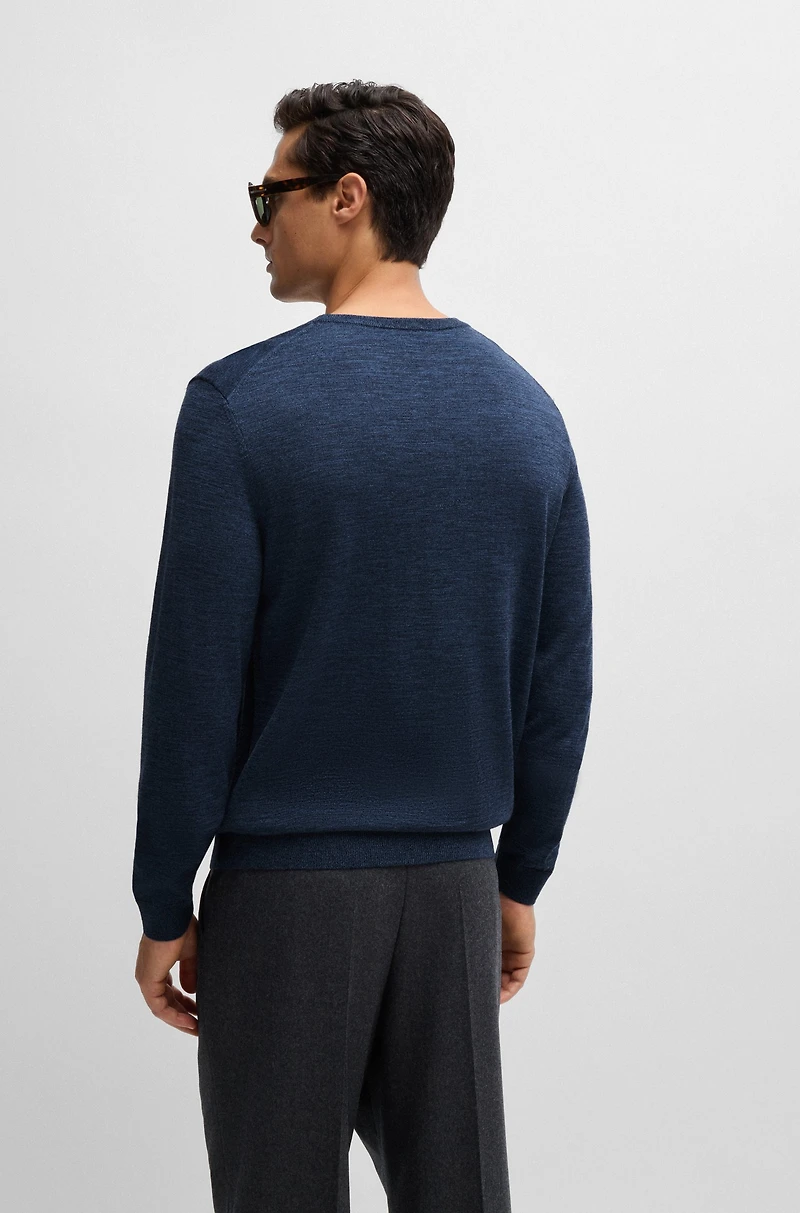 Merino-wool sweater a slim fit