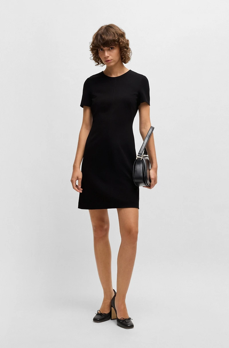 Slim-fit crew-neck dress stretch fabric