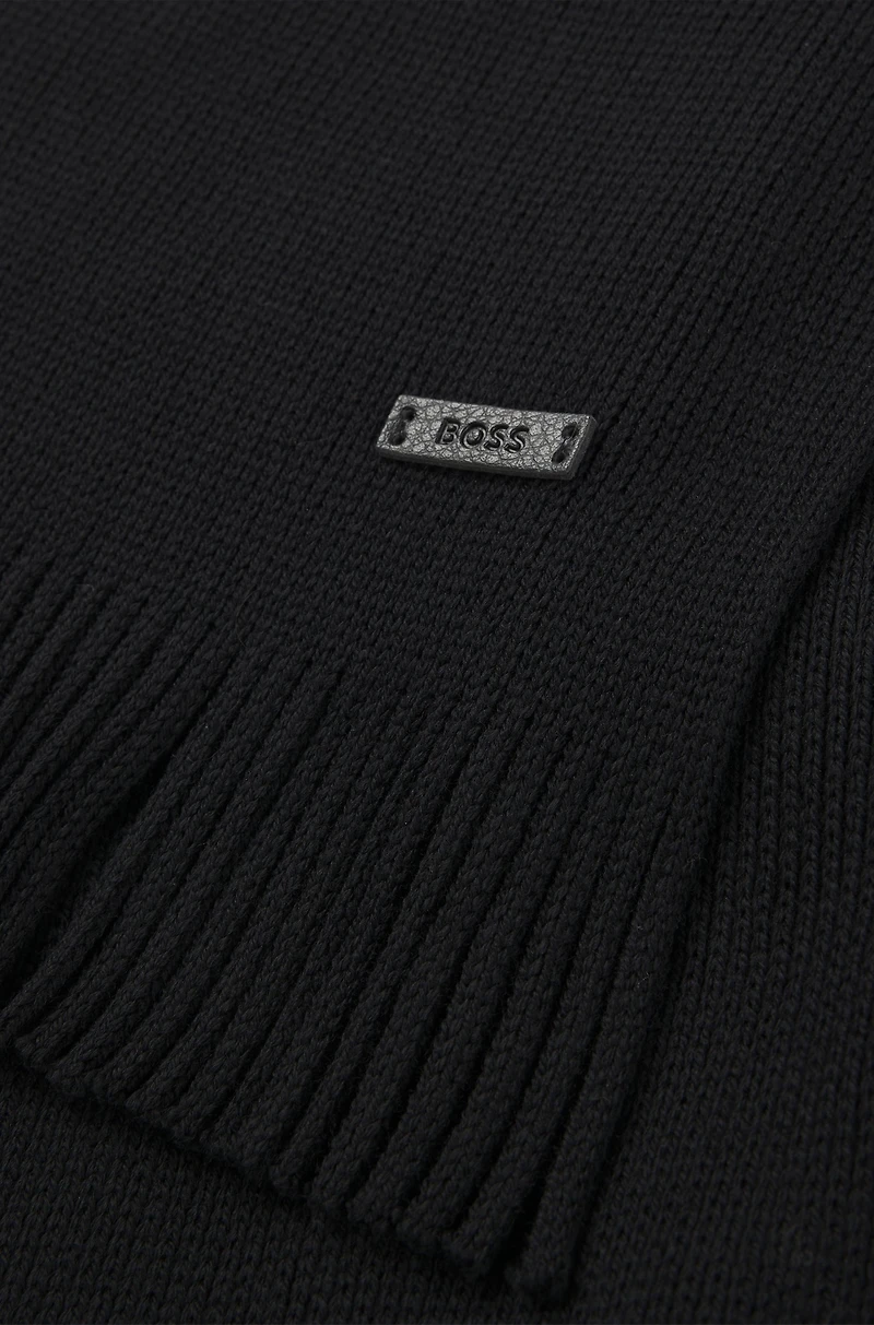 Raschel-knit scarf in merino wool