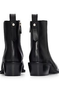 Italian-made ankle boots leather with squared toe