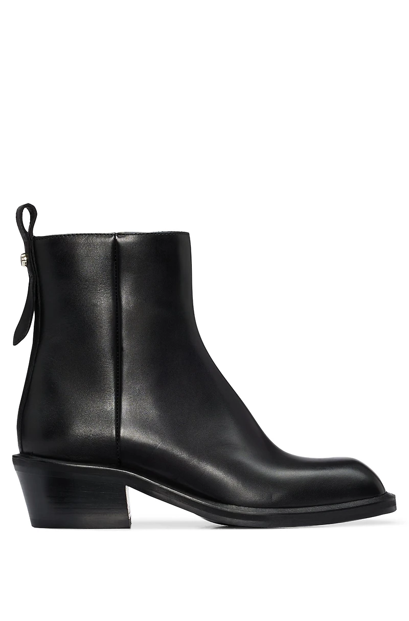 Italian-made ankle boots leather with squared toe