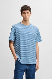 Relaxed-fit T-shirt cotton with horizontal stripes