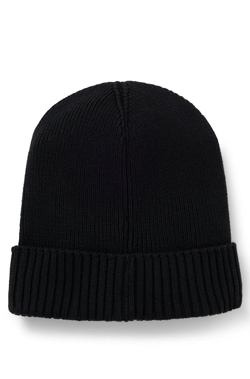 Logo-detail beanie hat in cotton and virgin wool