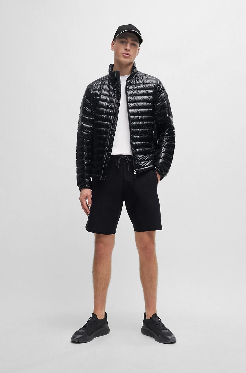 Lightweight water-repellent jacket with down filling