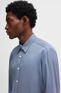 Regular-fit shirt patterned performance-stretch material