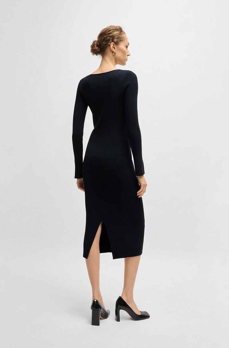 Long-sleeved V-neck dress with ribbed knit