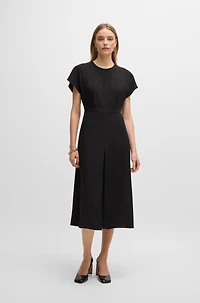 Keyhole-neckline dress with plissé insert