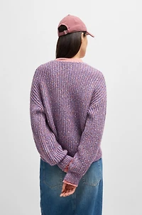 Relaxed-fit V-neck sweater a ribbed knit