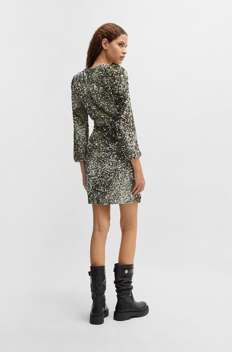 Long-sleeved velour dress with gathered details