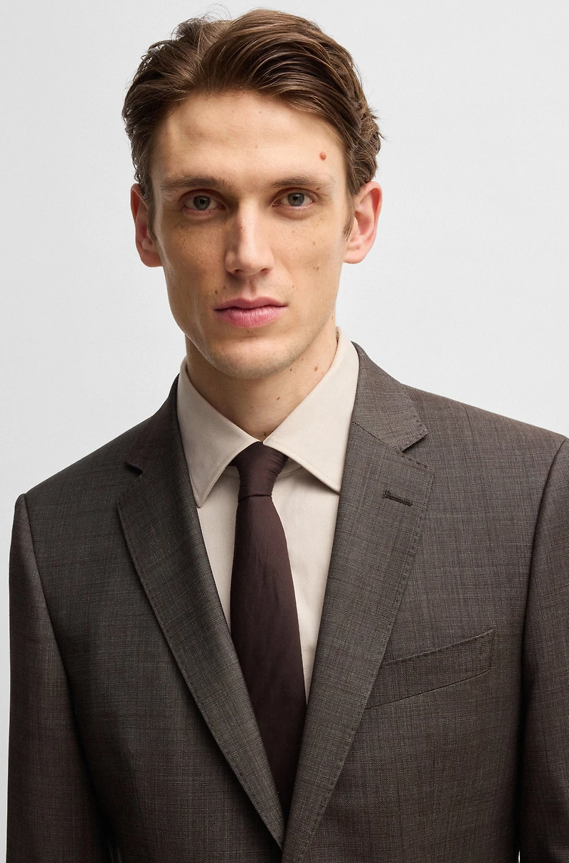 Slim-fit suit micro-patterned stretch virgin wool