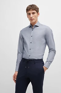 Casual-fit shirt structured cotton with spread collar