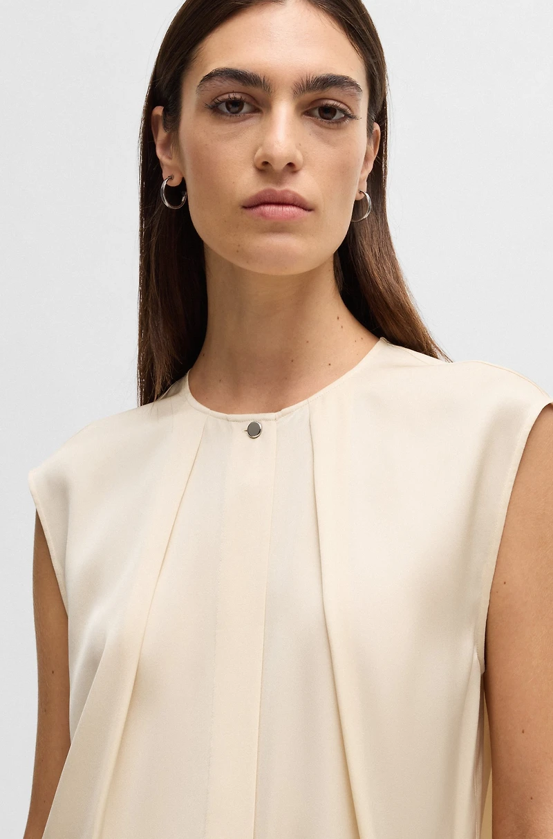 Fitted sleeveless blouse stretch silk with concealed placket