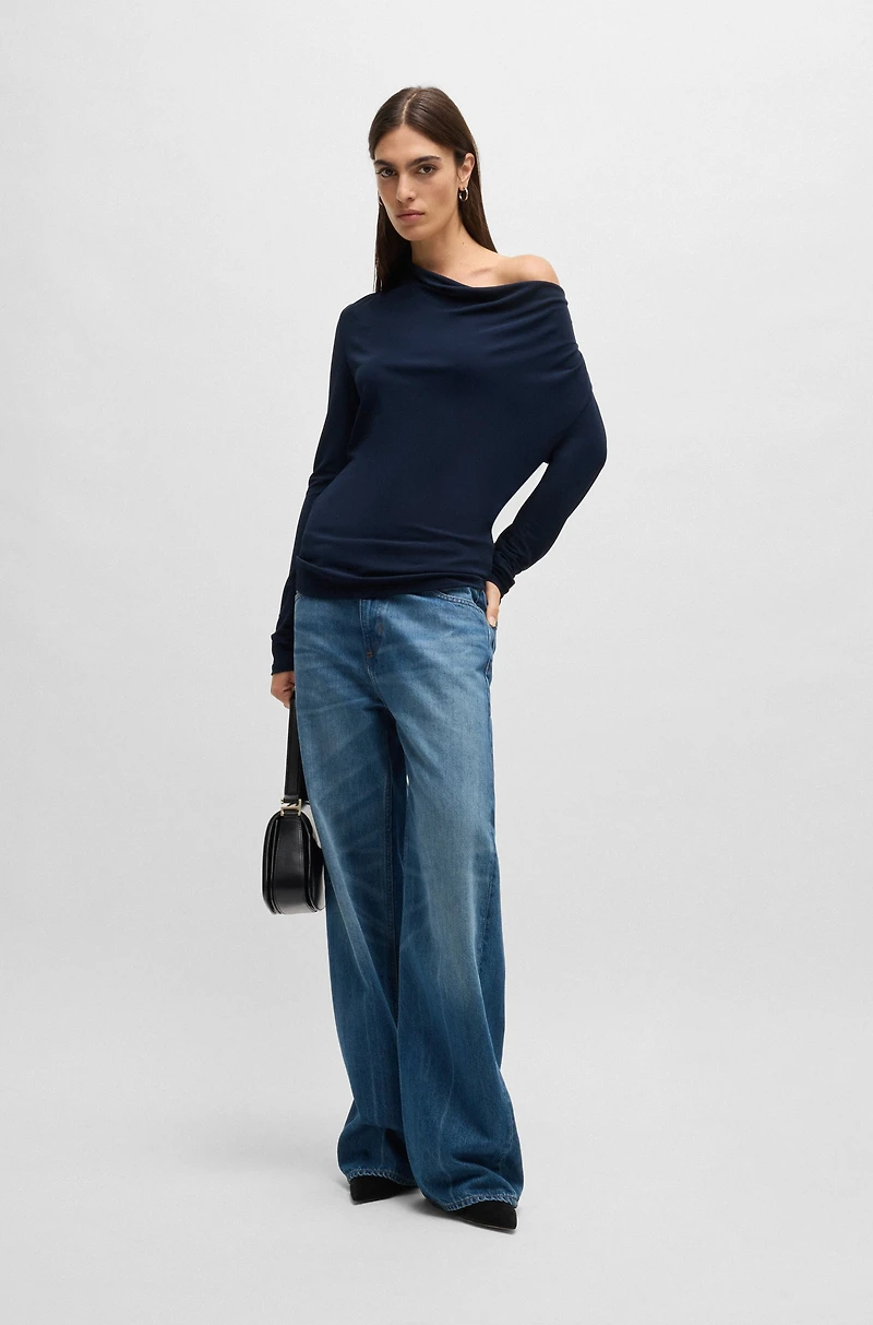 Long-sleeved top stretch crepe with cowl neckline