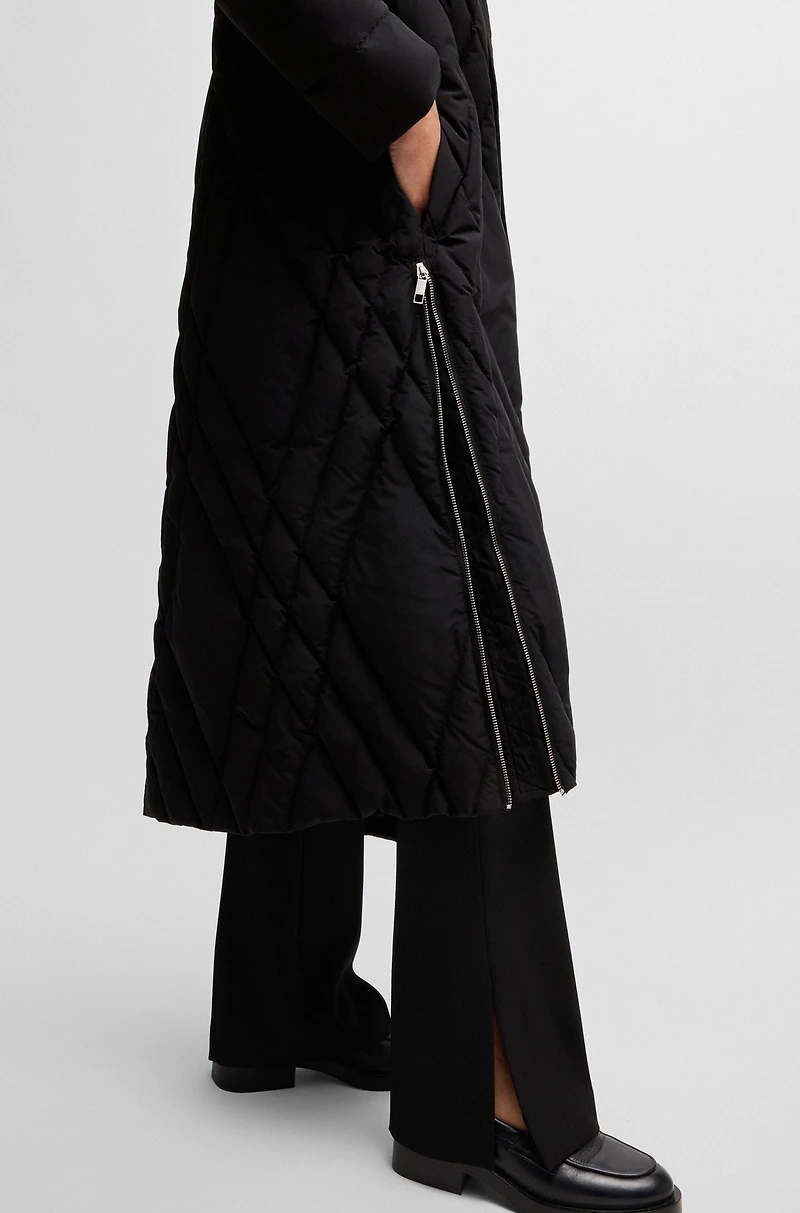 Quilted down coat with adjustable hood