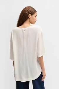 Relaxed-fit blouse with contrast stitching