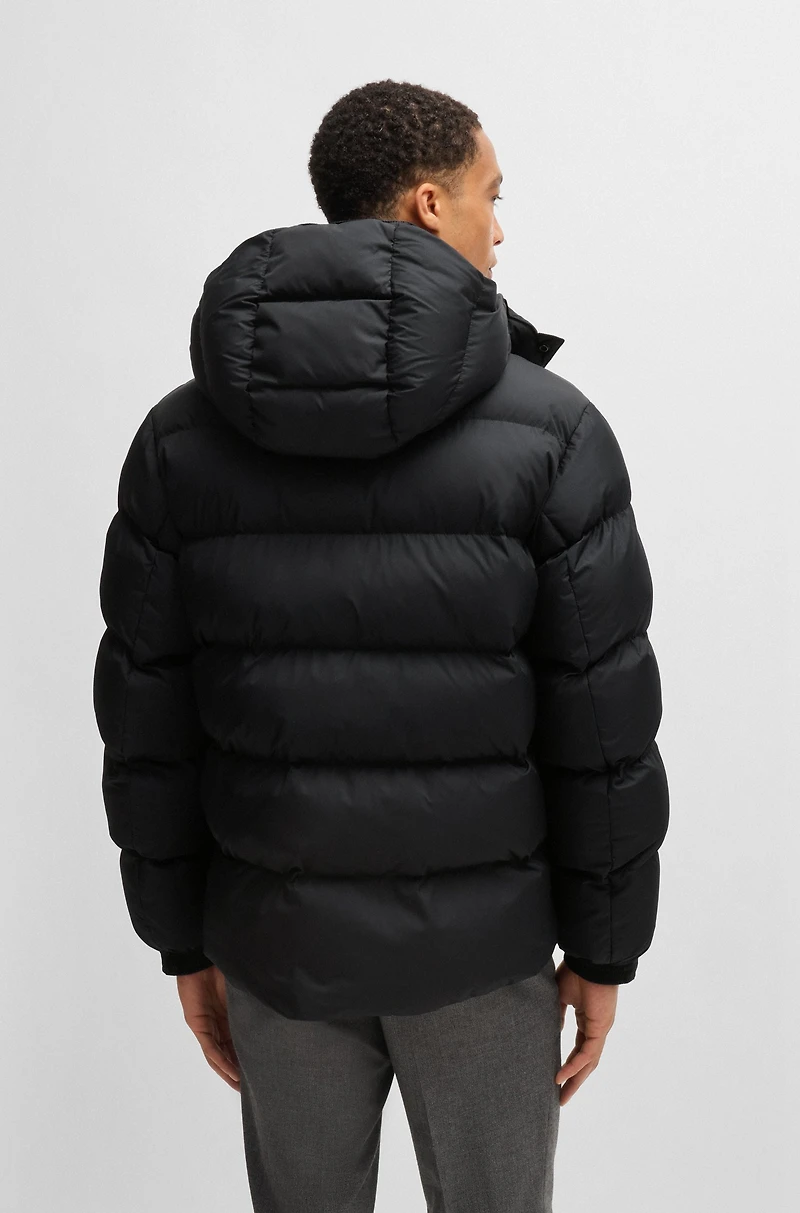 Water-repellent puffer jacket with detachable hood