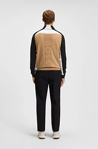 Regular-fit sweater with color-blocking
