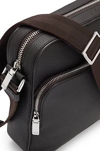 Reporter bag in grained Italian leather with embossed logo