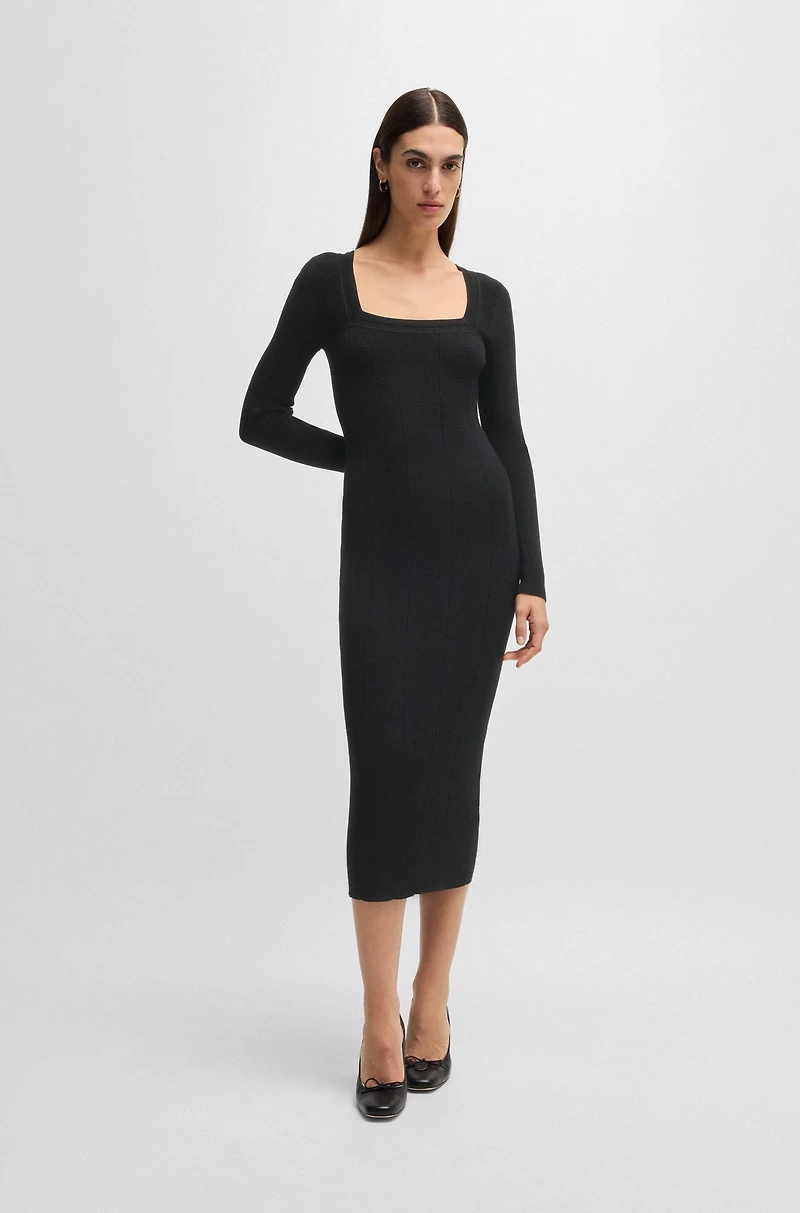 Knitted relaxed-fit dress with anti-bacterial finish