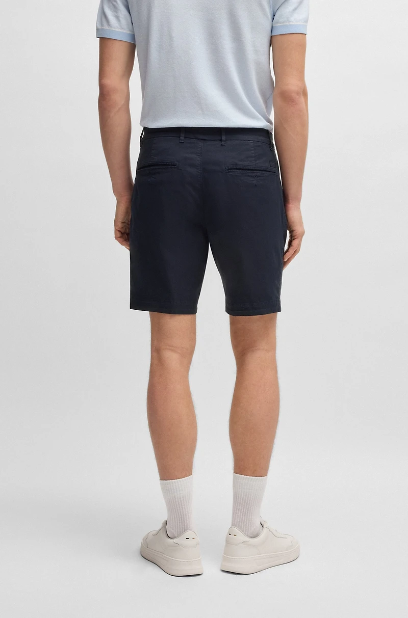 Slim-fit shorts stretch-cotton twill