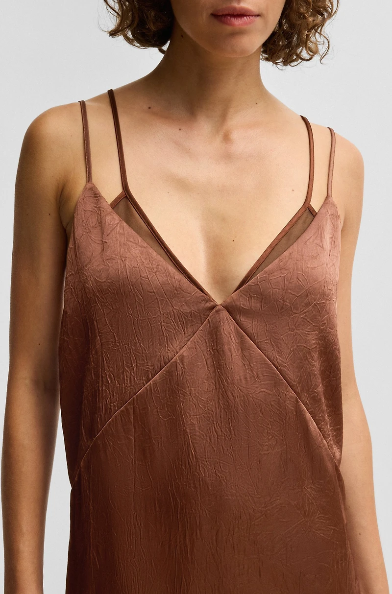 Strappy dress crinkle satin
