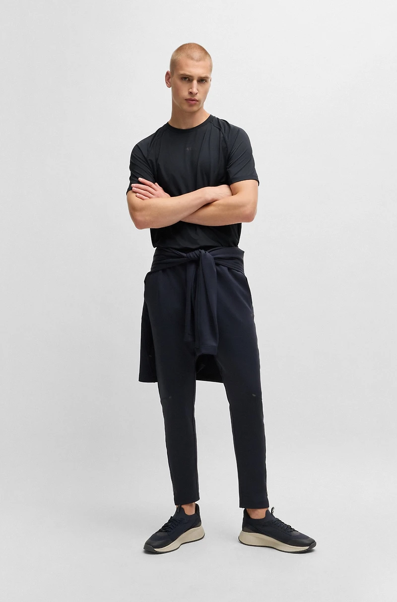 Active slim-fit T-shirt with decorative reflective details